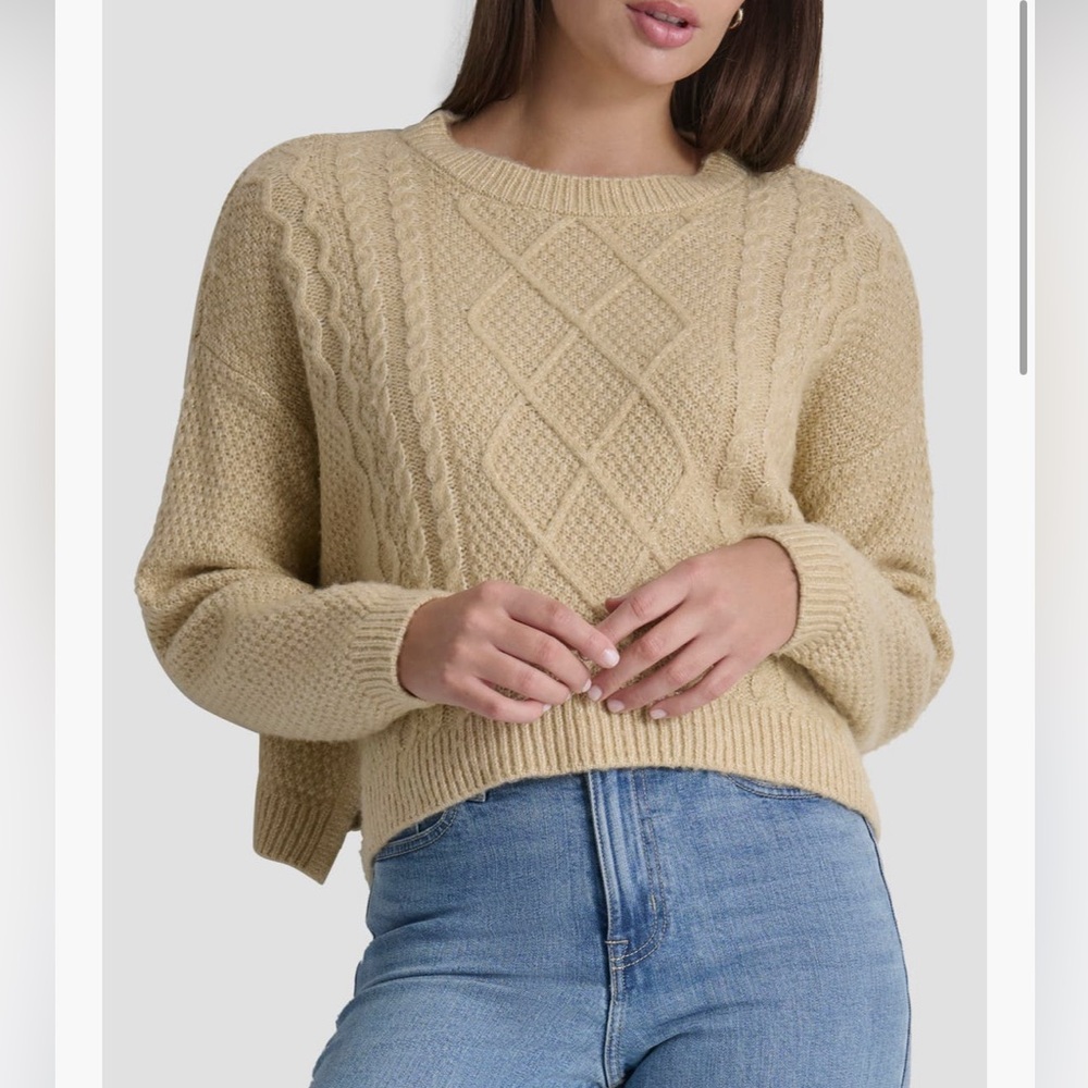 Brand New! DKNY Cable Knit Beige Sweater,L